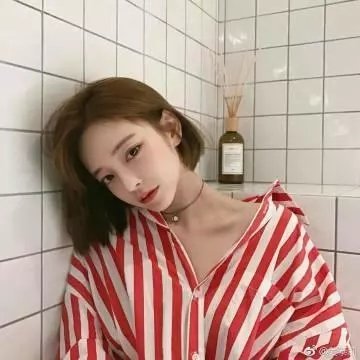 沉默一瞬