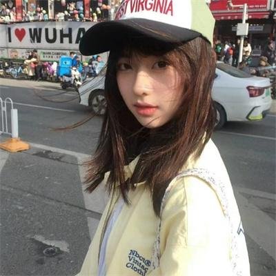 格洛丽亚在路上